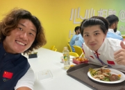 人民网：张之臻/王欣瑜组队4天创造历史 一次被动决定成就一段佳话