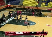 U18男篮亚洲杯半决赛 刘李被队友打到面部流血 已下场接受治疗